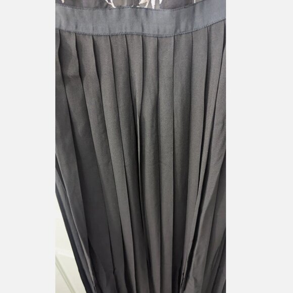 Self-Portrait Black and Cream Floral Maxi Dress - Picture 4 of 14